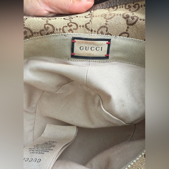 Authentic Gucci Bucket Hat - Picture 13 of 16